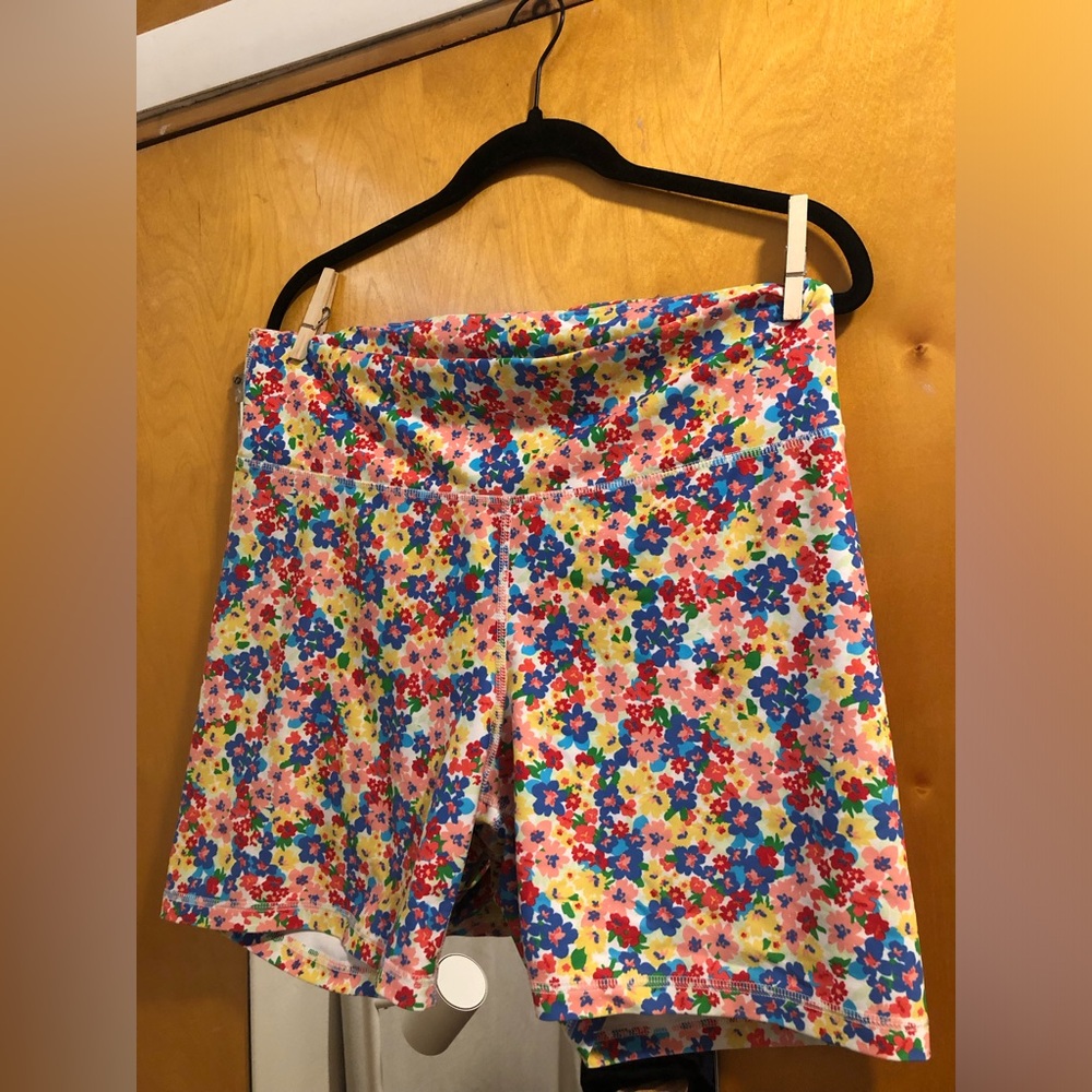Old Navy Colorful Floral Women's Bike Shorts